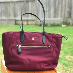 MK shoulder bag (brand new)